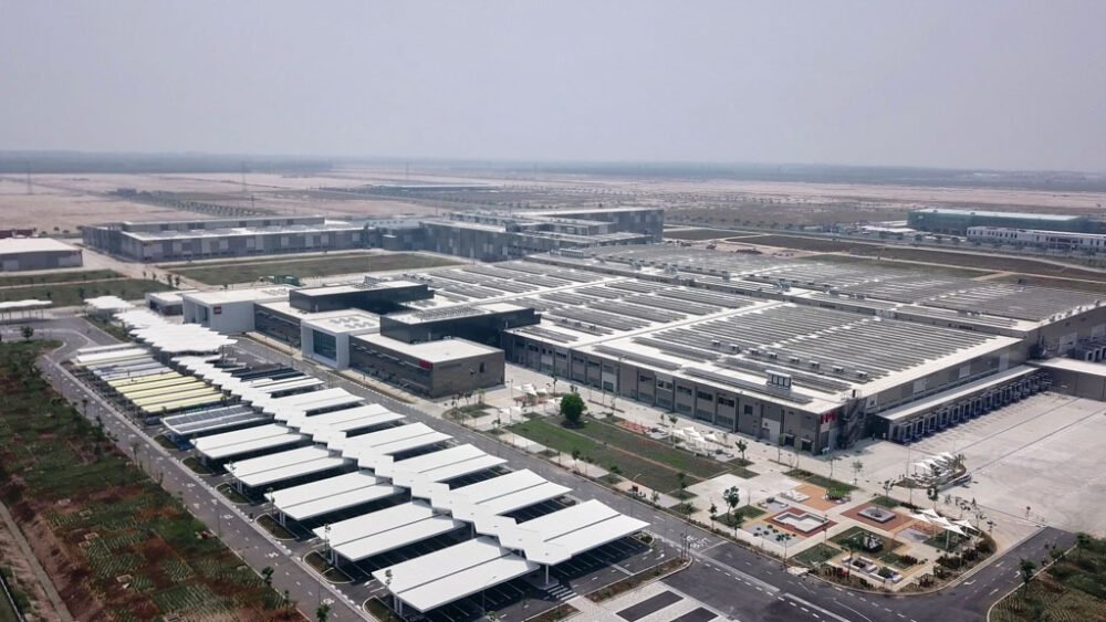 LEGO inaugura una fábrica de vanguardia en Vietnam